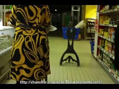 Kyra's geweldige video met  grote kont en tieten (Kyra Hot)